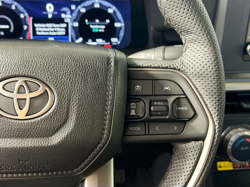 New 2025 Toyota Tacoma TRD Off-Road image 19