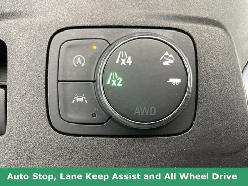 Certified 2023 Chevrolet Traverse RS image 48