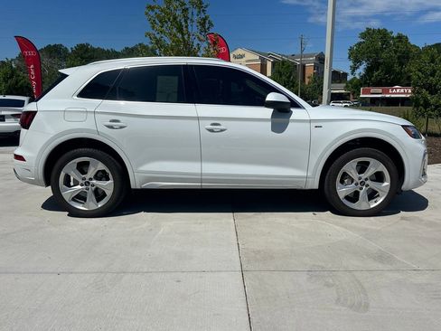 Used 2025 Audi Q5 2.0T Premium Plus w/ Premium Plus Package AWD/4WD image 3