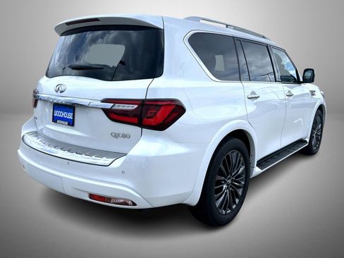 Used 2022 INFINITI QX80 Sensory w/ All-Season Package AWD/4WD image 5