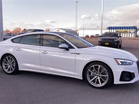 Used 2025 Audi A5 2.0T Premium Plus image 3