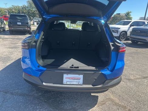 New 2026 Chevrolet Equinox EV LT image 29