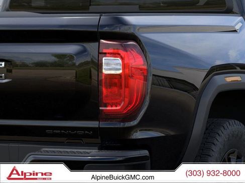 New 2026 GMC Canyon Denali w/ LPO, Denali Black Edition AWD/4WD image 11