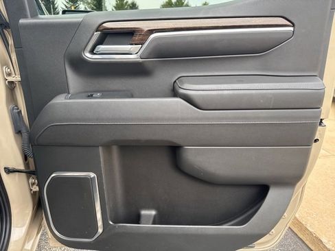 Used 2023 GMC Sierra 1500 Elevation image 19