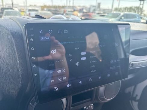 Used 2013 Jeep Wrangler Sport image 41