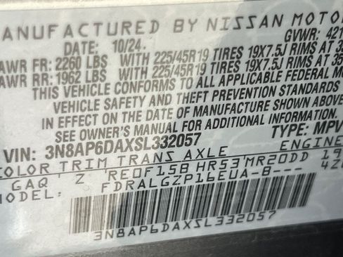 Used 2025 Nissan Kicks SR FWD image 27