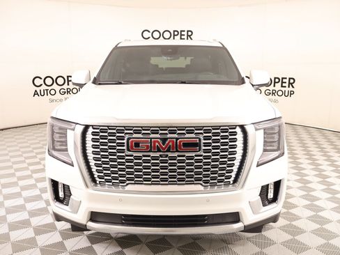 Used 2023 GMC Yukon Denali w/ Denali Reserve Package AWD/4WD image 10