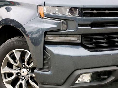 Used 2020 Chevrolet Silverado 1500 RST w/ Texas Edition RWD image 3