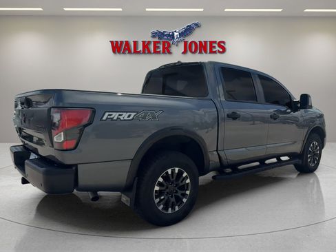 Used 2024 Nissan Titan PRO-4X image 3
