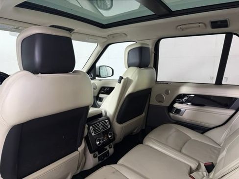 Used 2018 Land Rover Range Rover HSE AWD/4WD image 22