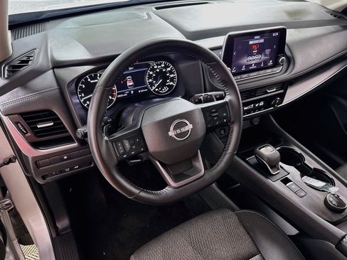 Used 2025 Nissan Rogue SV AWD/4WD image 22