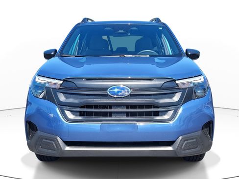 Certified 2025 Subaru Forester image 2