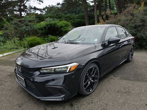 Certified 2023 Honda Civic Sport image 3