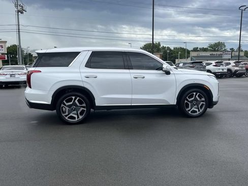 Certified 2025 Hyundai Palisade Limited FWD image 4