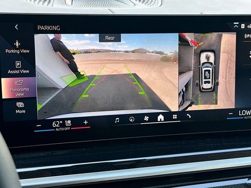 New 2026 BMW ALPINA XB7 AWD/4WD image 24