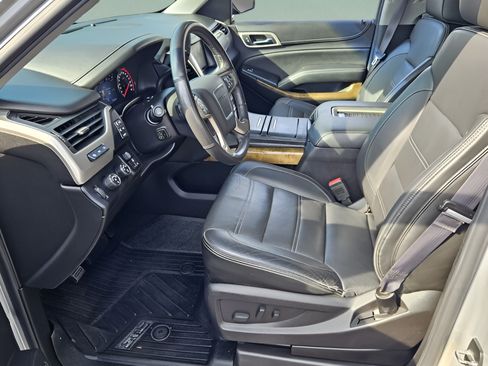 Used 2016 GMC Yukon XL Denali w/ Open Road Package AWD/4WD image 14