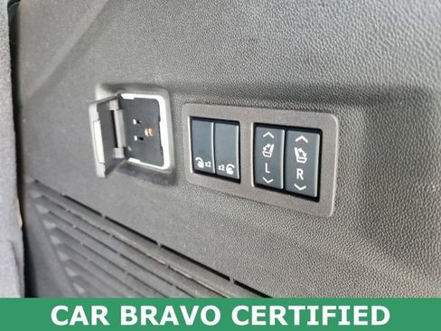 Certified 2024 Chevrolet Tahoe Premier AWD/4WD image 28