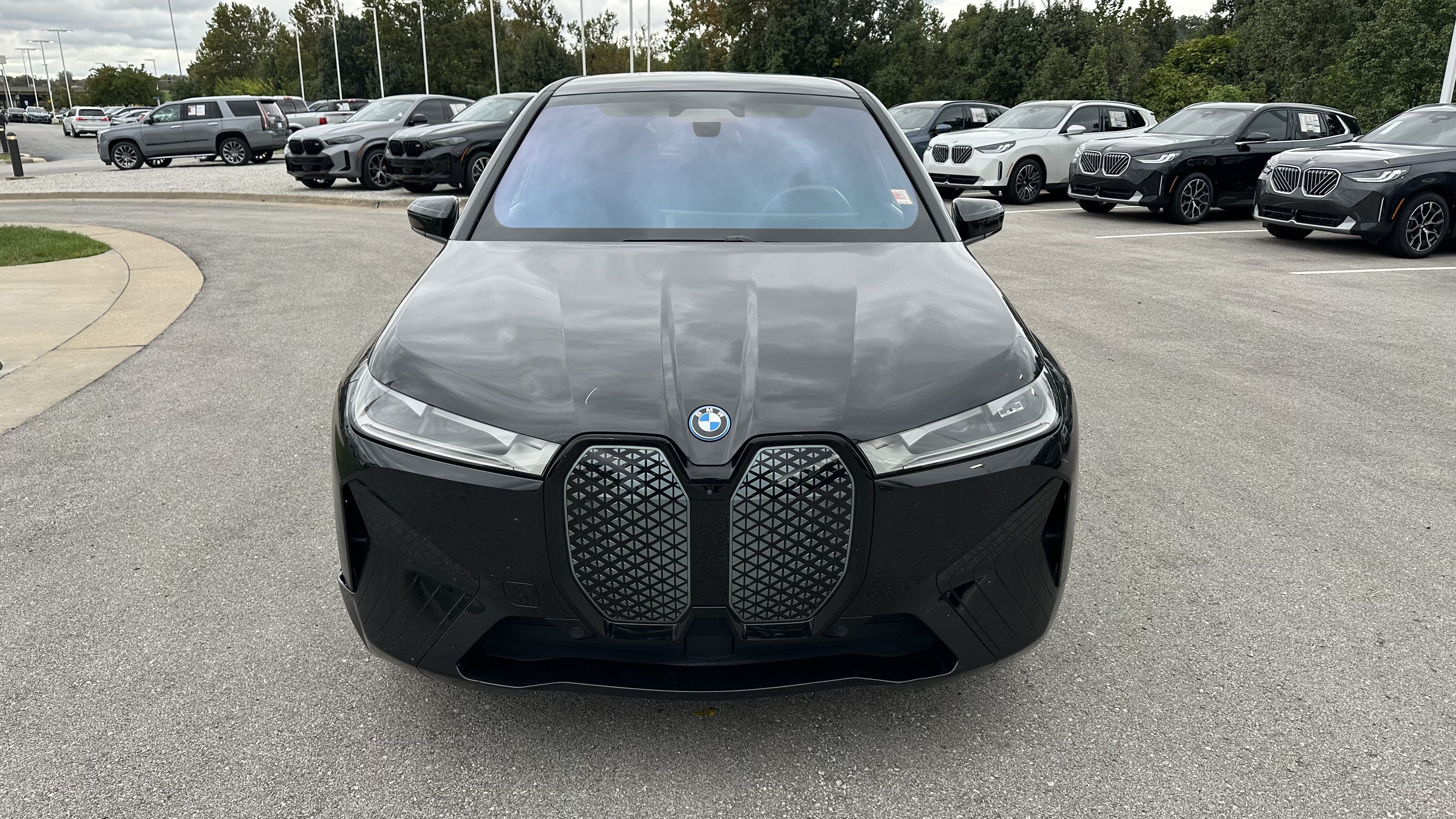 Certified 2024 BMW iX xDrive50 w/ Sport Package AWD/4WD image 3
