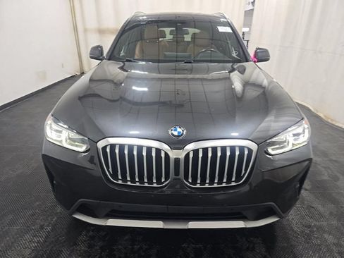 Used 2022 BMW X3 xDrive30i AWD/4WD image 3
