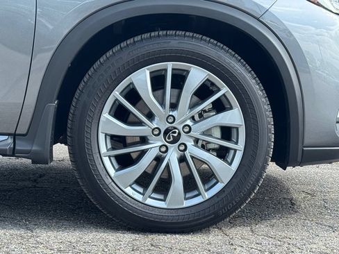 Used 2025 INFINITI QX50 Luxe AWD/4WD image 3