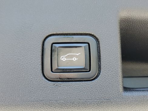 Used 2022 Chevrolet Equinox LT image 10