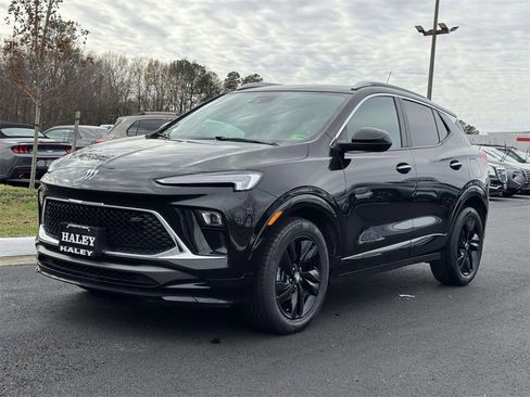 Used 2024 Buick Encore GX Sport Touring w/ Comfort Package image 24