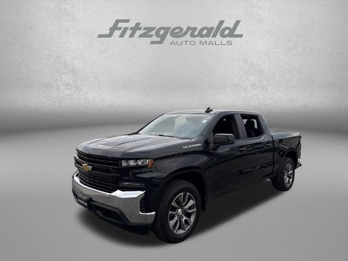 Used 2019 Chevrolet Silverado 1500 LT w/ All-Star Edition AWD/4WD image 2