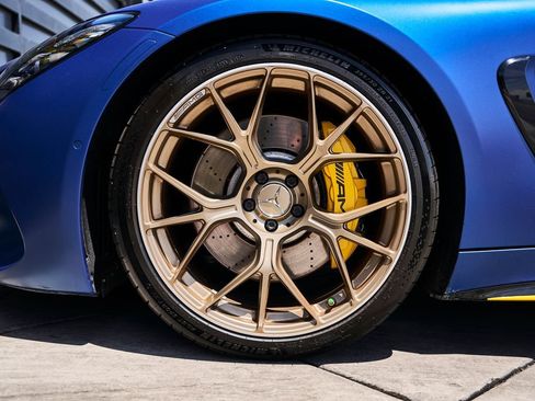 Used 2024 Mercedes-Benz AMG GT 63 image 3