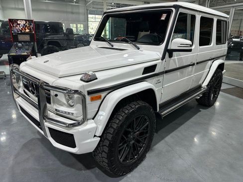 Used 2017 Mercedes-Benz G 63 AMG 4MATIC image 11