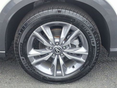 Certified 2025 Acura ADX Base image 8