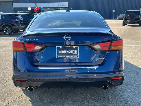 Used 2023 Nissan Altima 2.0 SR image 7