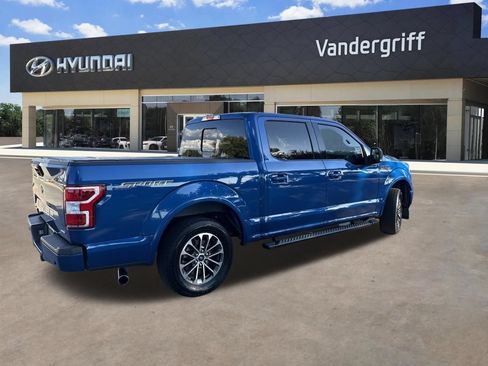 Used 2018 Ford F150 XLT w/ Equipment Group 302A Luxury RWD image 4