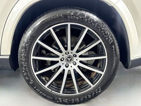 Used 2021 Mercedes-Benz GLS 580 4MATIC image 41