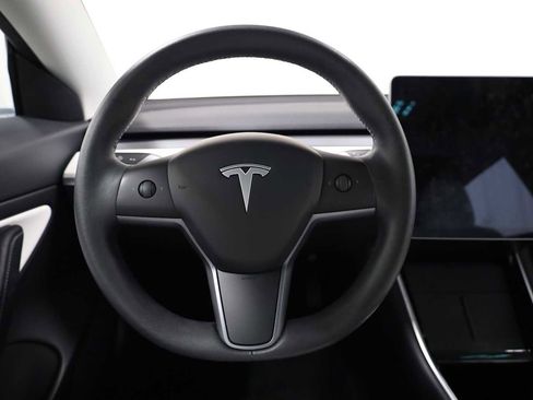 Used 2020 Tesla Model 3 Long Range image 22