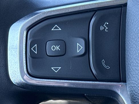 Used 2024 RAM 2500 Laramie w/ Safety Group image 19