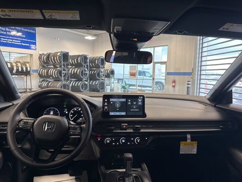 New 2026 Honda HR-V Sport image 9