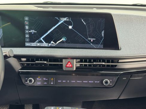 Used 2022 Kia EV6 Wind image 23