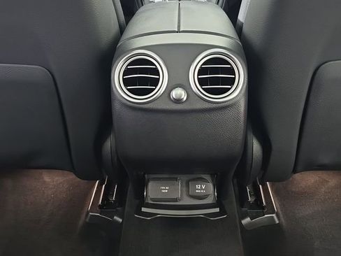 Used 2017 Mercedes-Benz GLC 300 4MATIC image 27