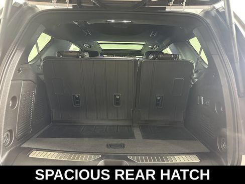 Used 2025 GMC Yukon Denali Ultimate AWD/4WD image 29