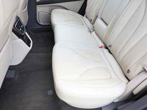 Used 2019 Lincoln Nautilus Select FWD image 23