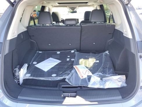 New 2026 Nissan Rogue Platinum image 11