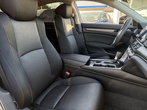Used 2020 Honda Accord LX image 21