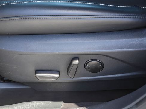 Used 2022 Ford Mustang Mach-E Select RWD image 17