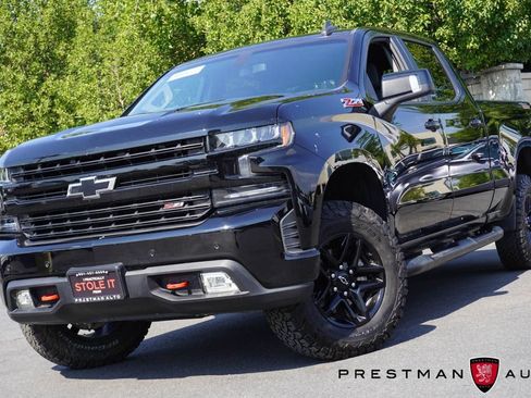 Used 2020 Chevrolet Silverado 1500 LT Trail Boss w/ Midnight Edition AWD/4WD image 21