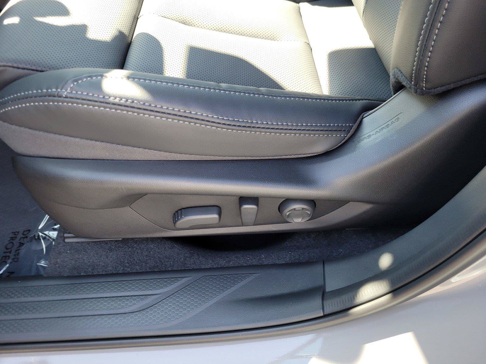 New 2026 Subaru Outback Touring XT AWD/4WD image 16