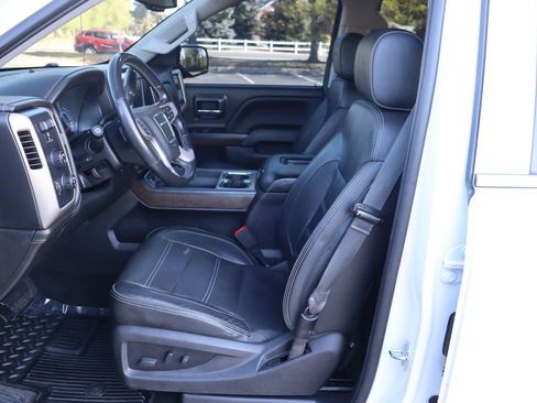 Used 2017 GMC Sierra 1500 Denali w/ Denali Ultimate Package AWD/4WD image 19