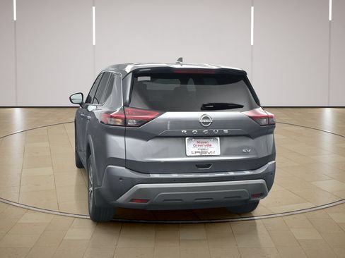 Certified 2023 Nissan Rogue SV FWD image 6