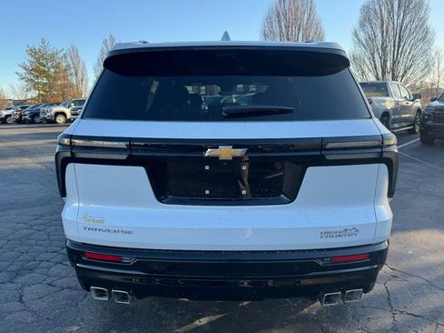 New 2026 Chevrolet Traverse High Country image 4