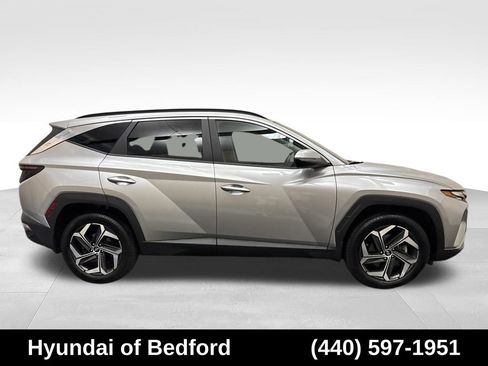Used 2024 Hyundai Tucson SEL w/ Convenience Package AWD/4WD image 4