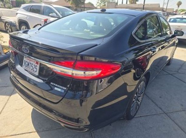 Used 2018 Ford Fusion Titanium AWD/4WD image 4